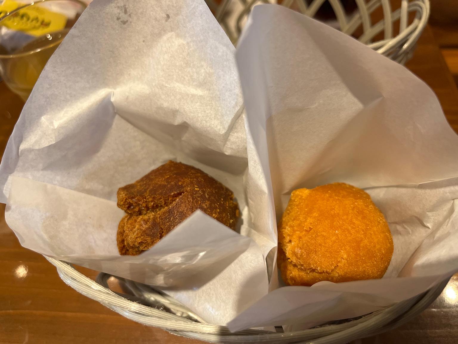 店内で食べられるサーターアンダギーの専門店「琉球菓子処 琉宮」 イイトコ沖縄